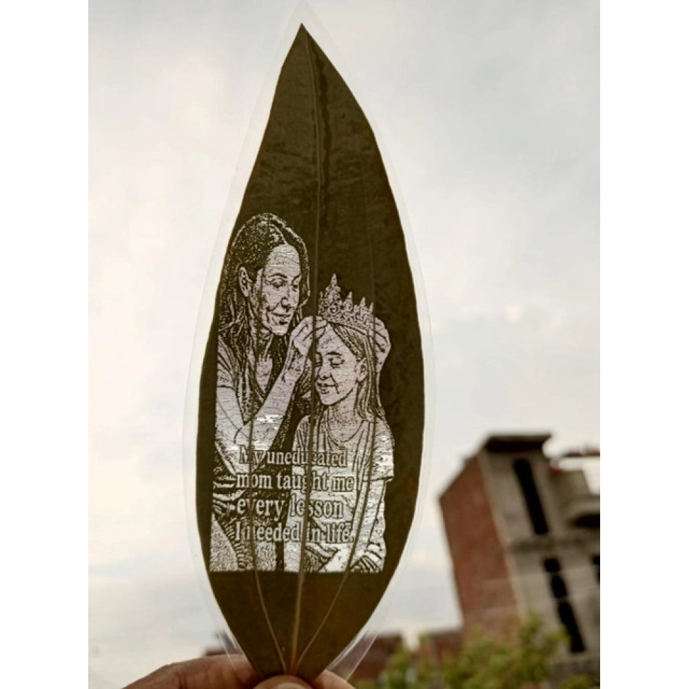 Aura Living Gear Custom Mother And Daughter Leaf Art – Personalized Engraved Portrait on Natural Leaf